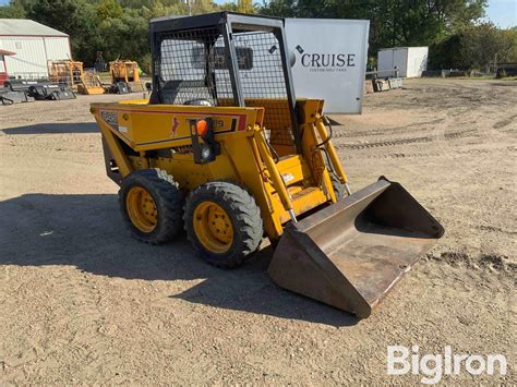 445 mustang skid steer|1985 watonna mustang 445.